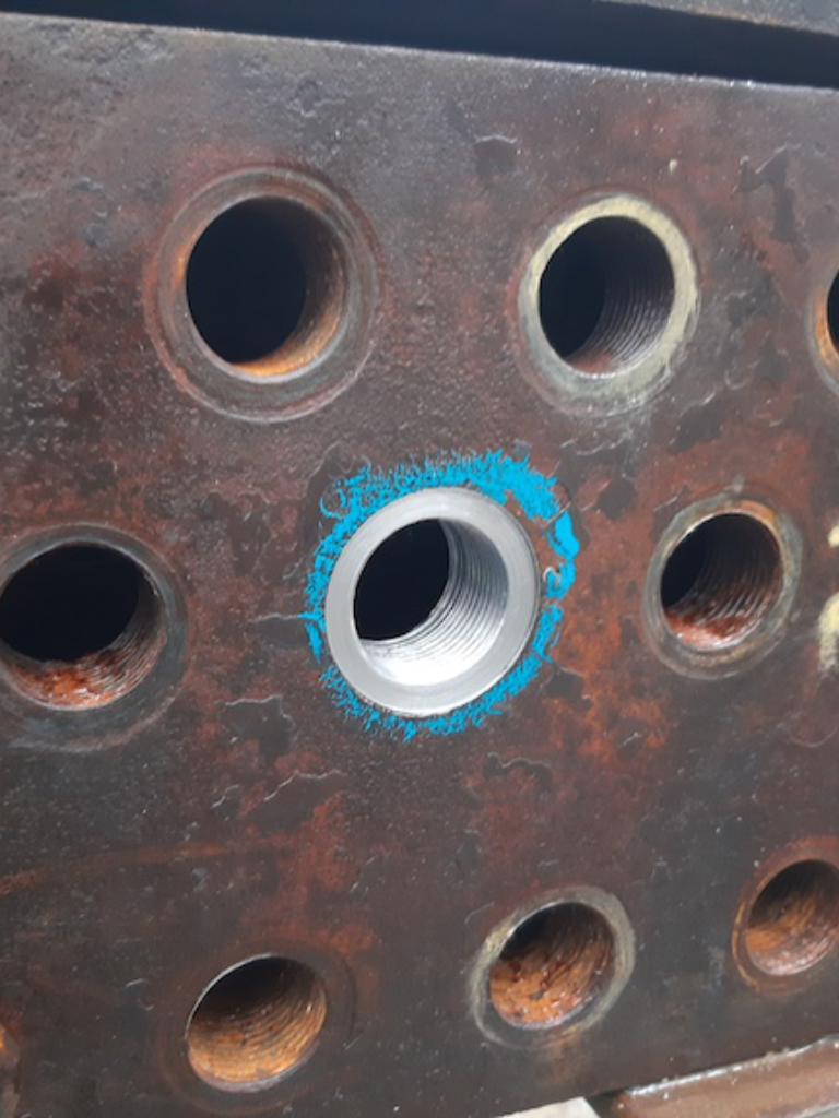 Threaded hole